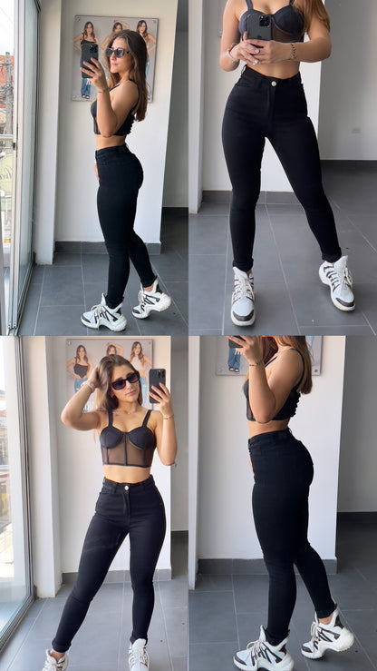 Skinny negro profundo